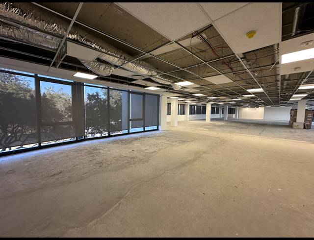 408.60M² OFFICE TO LET IN DORINGKLOOF